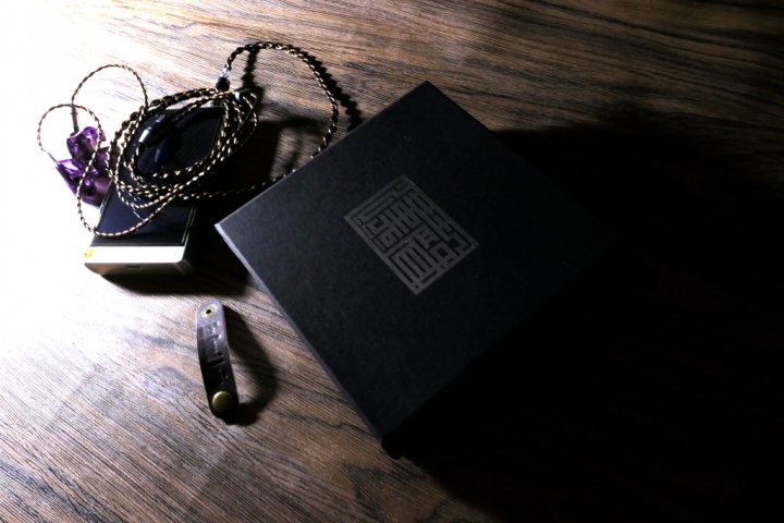 [開箱評測]漢聲 AEGIS 4wire 耳機升級線～單晶銅里茲線材＋單晶金銀合金導體～