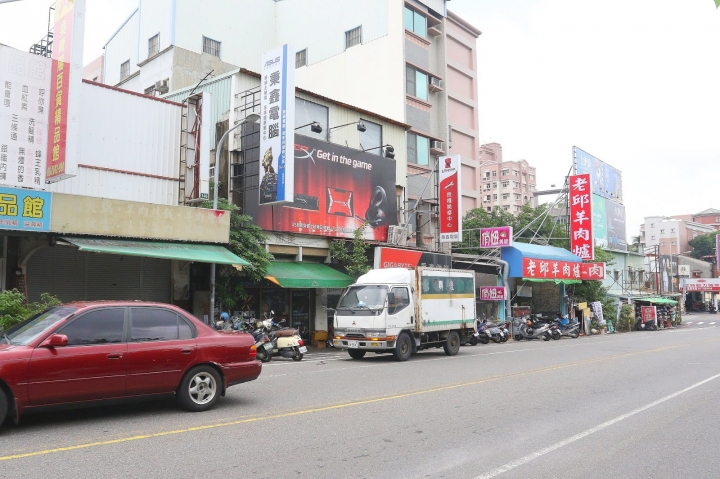 [台南][東區] 老邱羊肉爐 ~ 高CP老牌名店搬新家啦~
