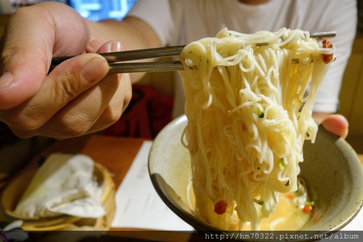 『新北美食』- 鶯歌區重慶街.喝茶天TEADAY / 鶯歌老街 / 茶餐廳