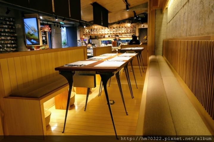 『新北美食』- 鶯歌區重慶街.喝茶天TEADAY / 鶯歌老街 / 茶餐廳