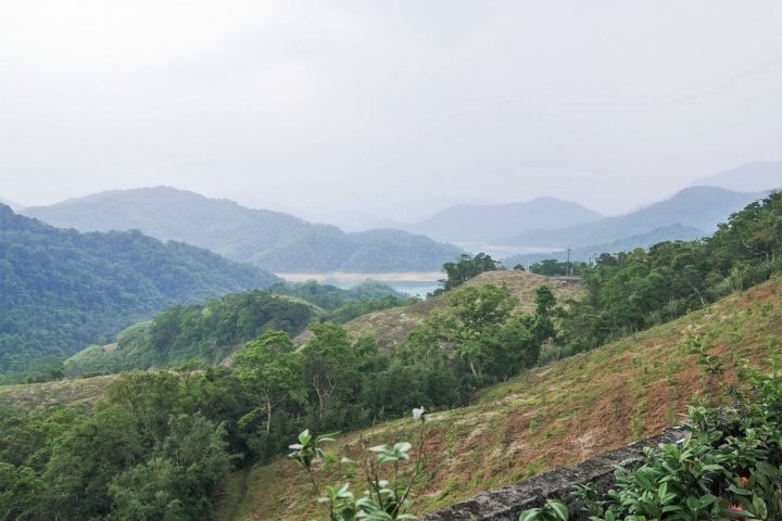 【新北石碇 | 景點】流淌在重重山巒間的一泓碧綠✲千島湖
