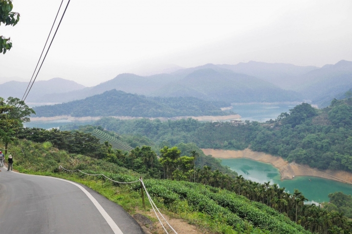 【新北石碇 | 景點】流淌在重重山巒間的一泓碧綠✲千島湖