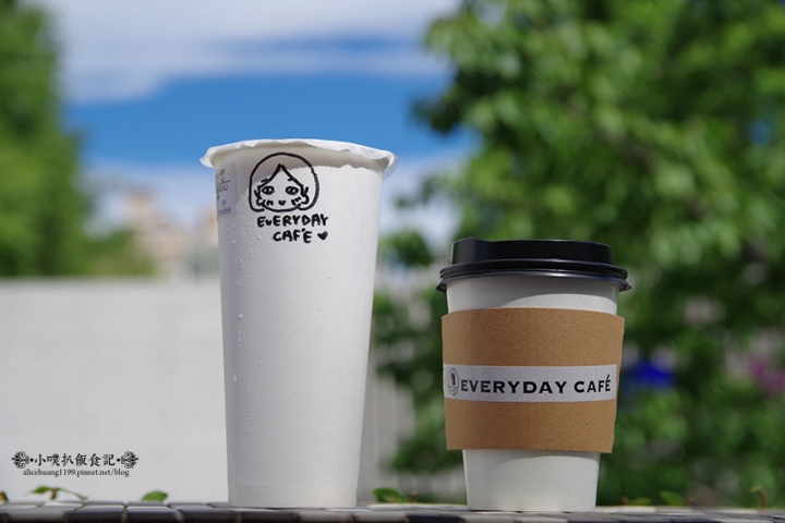 【中和早午餐】『EVERYDAY CAFE 』近永安市場站/手作吐司/咖啡.茶/排隊美食/近期推出晚間限定吃飽飽吐司