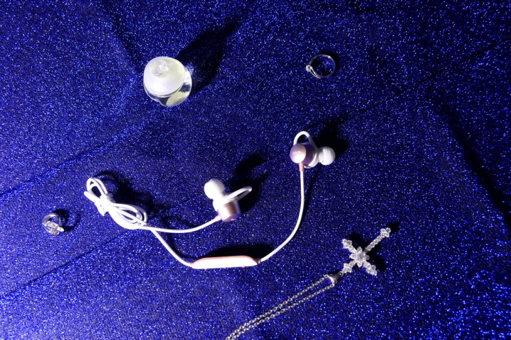 [開箱評測]NUARL NB20c-PG 入耳式藍牙耳機～重量12g～VGP2018