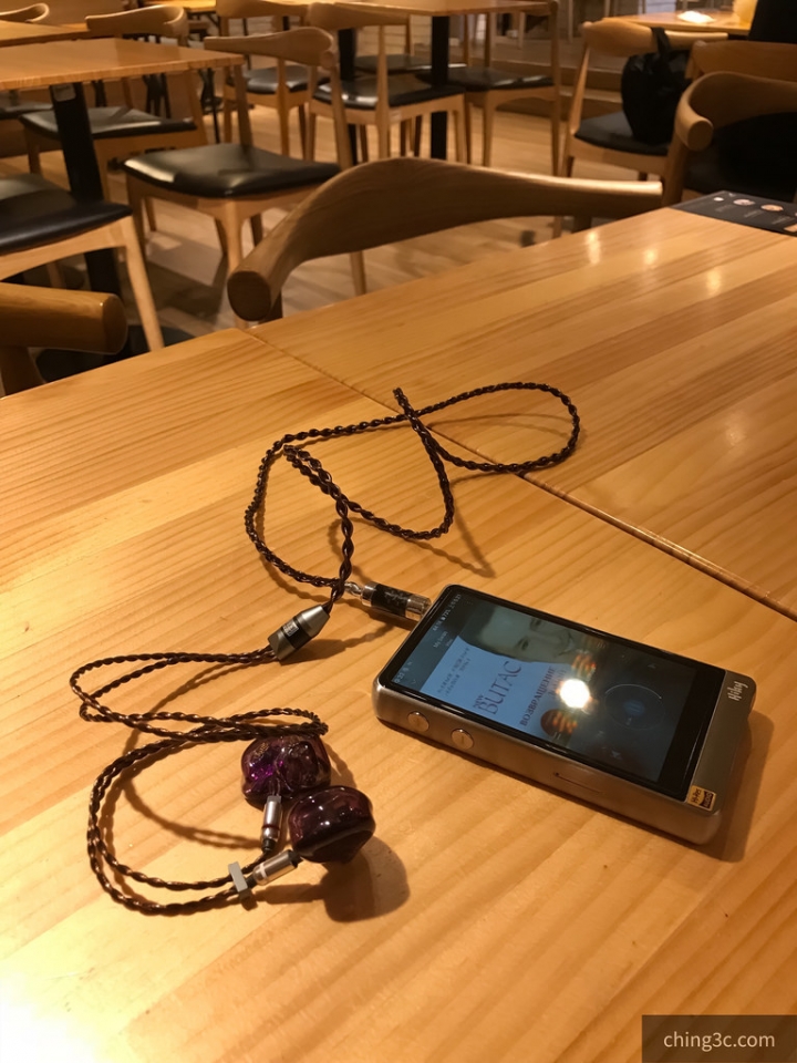 [開箱評測]漢聲 AEGIS 4wire 耳機升級線～單晶銅里茲線材＋單晶金銀合金導體～