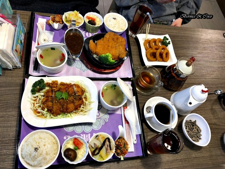 呼特斯餐廳HOOTERS(慶城店)呼拉圈女郎/啦啦隊制服/美式餐廳/漢堡/排餐(捷運南京復興站)