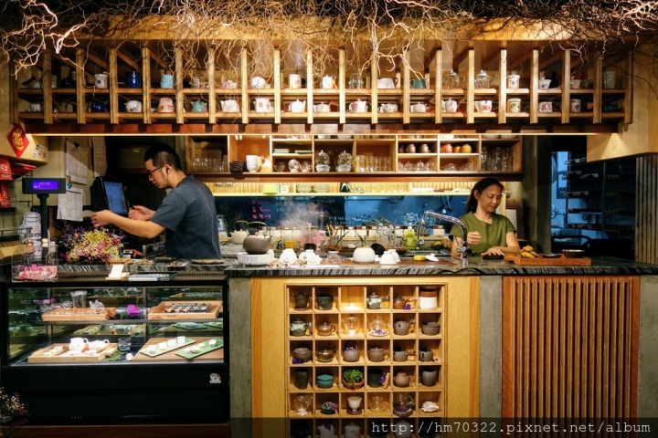 『新北美食』- 鶯歌區重慶街.喝茶天TEADAY / 鶯歌老街 / 茶餐廳