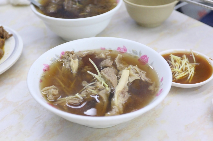 [台南][東區] 老邱羊肉爐 ~ 高CP老牌名店搬新家啦~