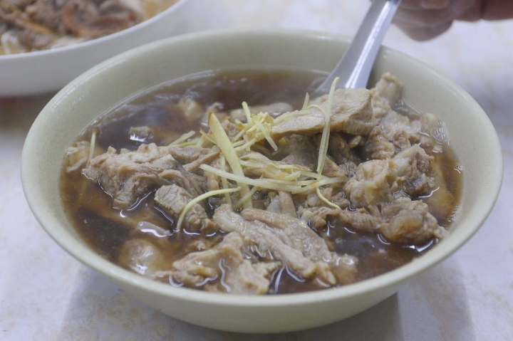 [台南][東區] 老邱羊肉爐 ~ 高CP老牌名店搬新家啦~