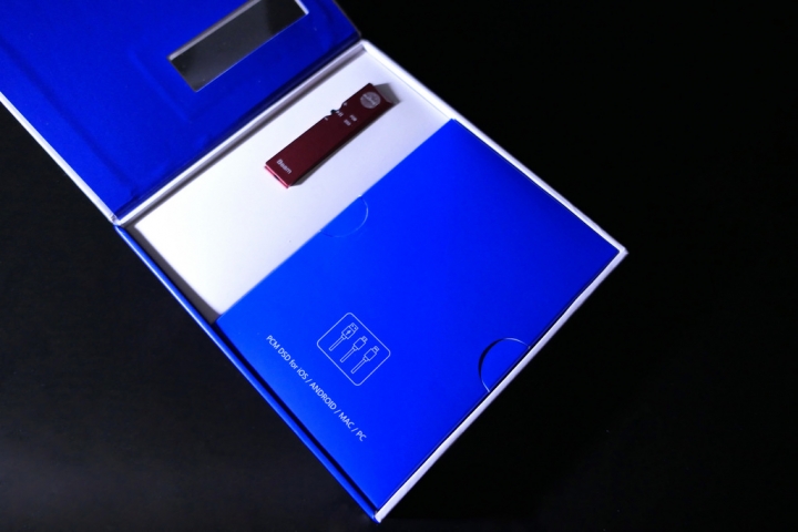 [開箱評測]audirect Beam DAC～世界唯一～Red Beam～