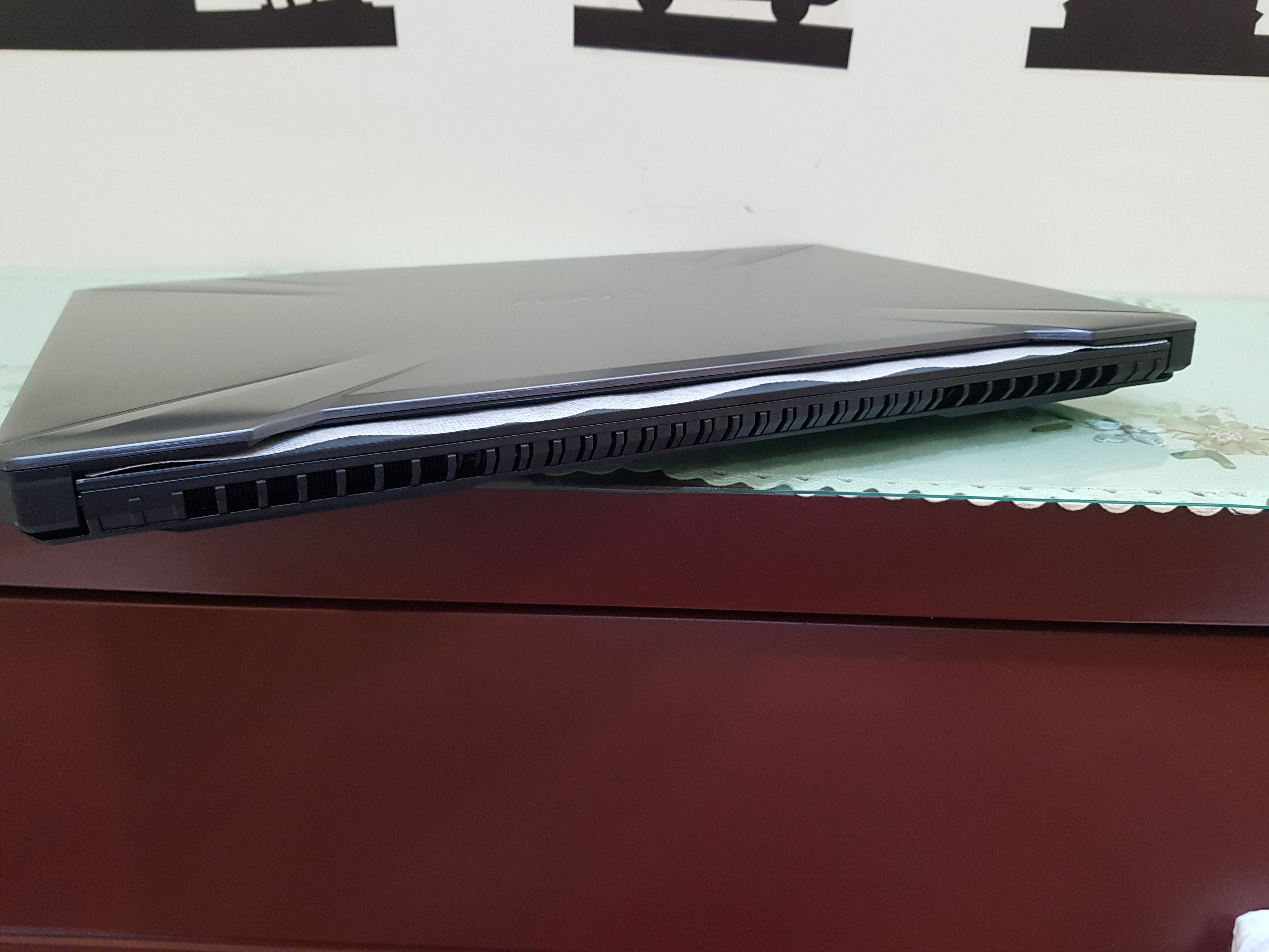 【小宅開箱】【閒聊】ASUS TUF Gaming FX504 剽悍．機甲戰魂