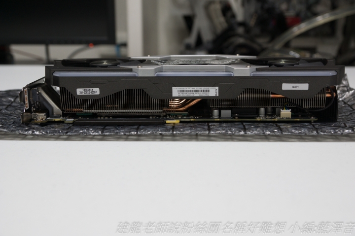 ROG SWIFT PG27UQ 輕開箱