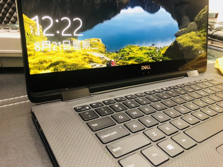 XPS 15 二合一 (2-IN-1)(9575) 黑金屬絲(Brushed Onyx)開箱文