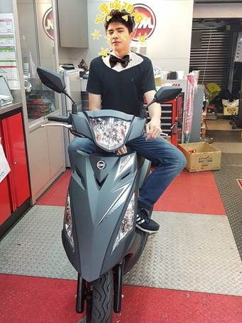 哇~入手新迪爵跟新孩子