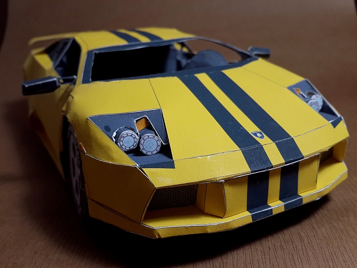 [紙模型]Lamborghini Murcielago（蝙蝠）