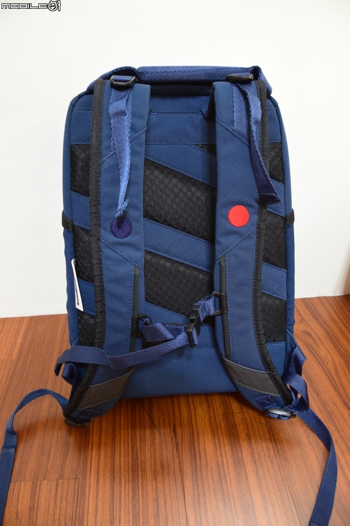 【開箱】德國 Pinqponq Cubik Small Backpack (Astral Blue)