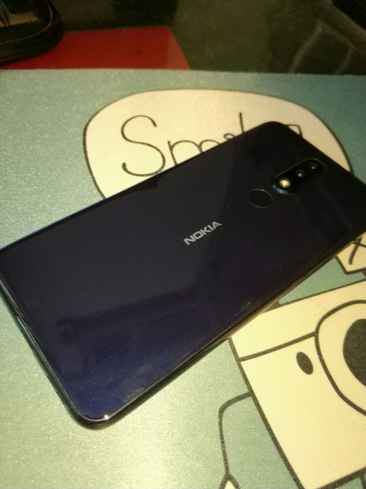 Nokia x5(5.1 plus)波羅的海藍開箱