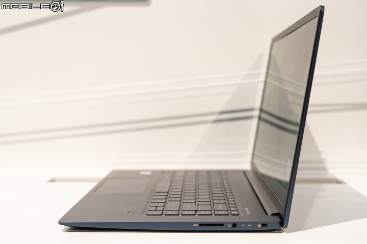 Acer 正式推出具備 15.6 吋不到 1Kg Swift 5 同步發表全球首款 92% 屏佔比的 Swift 7