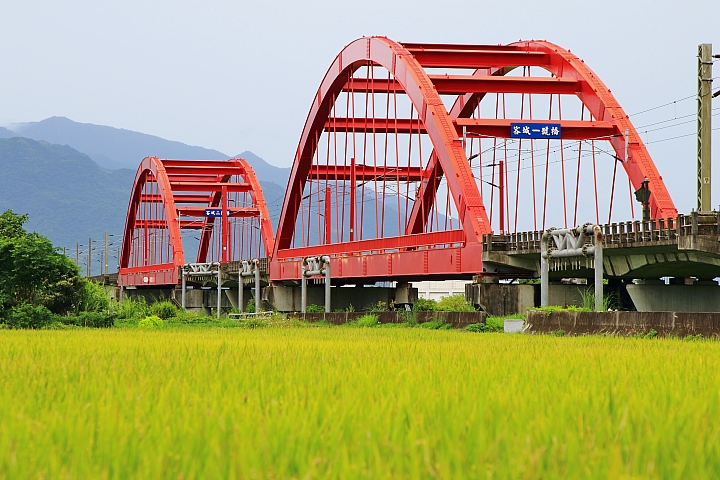 (映像旅行)漫步洄瀾徜徉縱谷  feat. 福斯商旅 Multivan Bulli 70 & Canon EOS M6