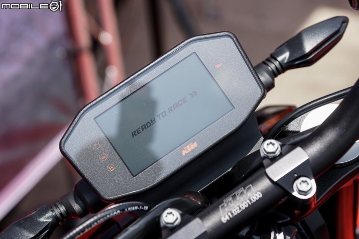 【採訪】彎道快進快出!2018 KTM 790 Duke 台灣正式發表!