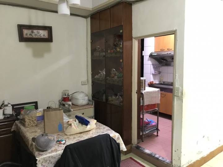 ［開箱文］新店山區３５年老宅換新妝／向陰暗、擁擠、潮濕的空間說掰掰／