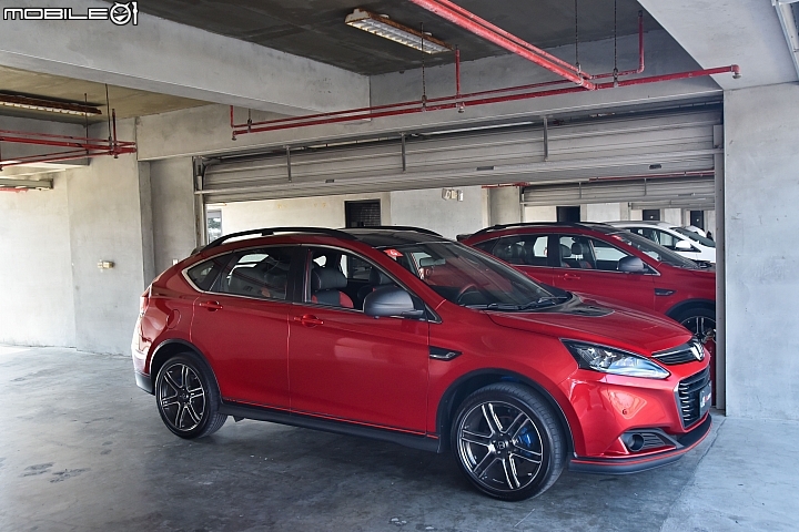 Luxgen U6 GT220大鵬灣賽道試駕 開過才知道厲害! Luxgen U6 GT220大鵬灣賽道試駕 開過才知道厲害!