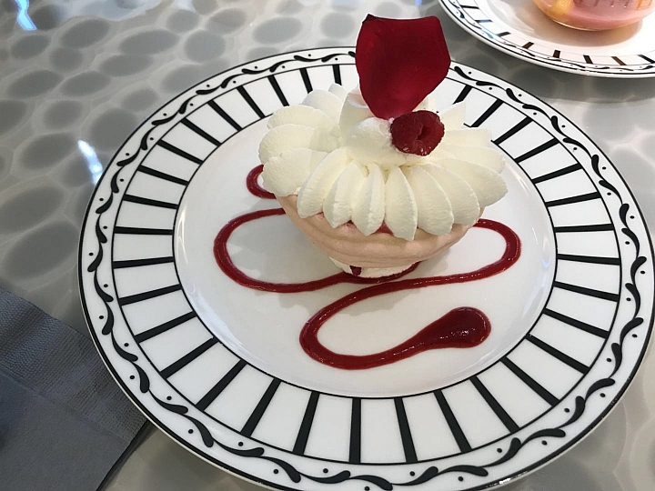 【東京都】銀座零時差甜點界畢加索Café Dior by Pierre Hermé