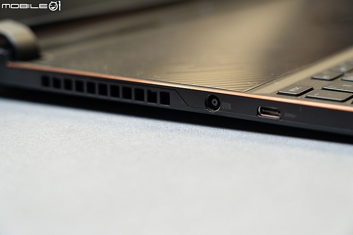 為 ROG 添新兵！ ASUS 正式發表『西風之神 S』輕薄電競筆電！