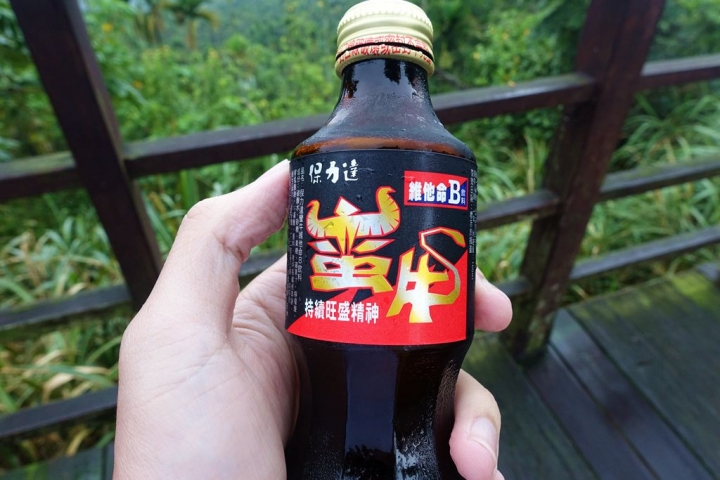 茶山部落泡水  (托亞奇伊瀑布、珈雅瑪瀑布)