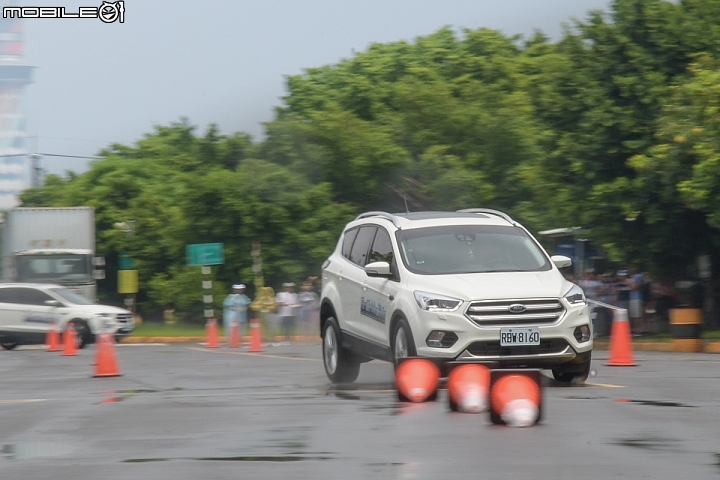 馬路少一寶路況會更好  Ford安全節能駕駛體驗營