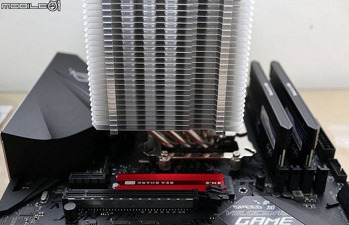 [開箱] AMD Ryzen 空冷解熱利器 Thermalright 索摩樂 AROM14O