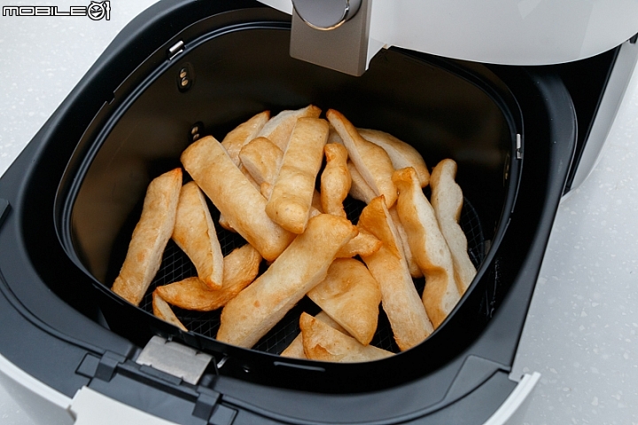 新一代飛利浦健康氣炸鍋 減油與美味度兼具！