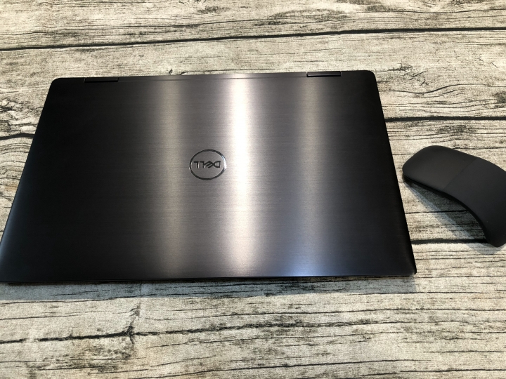 XPS 15 二合一 (2-IN-1)(9575) 黑金屬絲(Brushed Onyx)開箱文