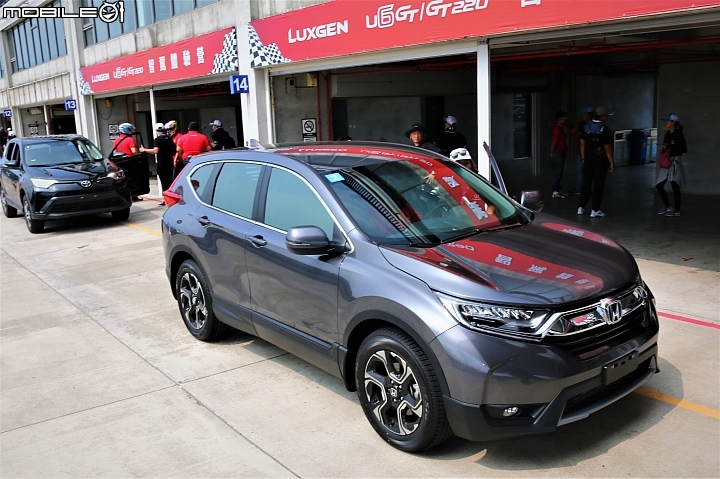結束兩圈RAV4試駕,隨即換到這位國產SUV冠軍Honda CR-V 結束兩圈RAV4試駕,隨即換到這位國產SUV冠軍Honda CR-V