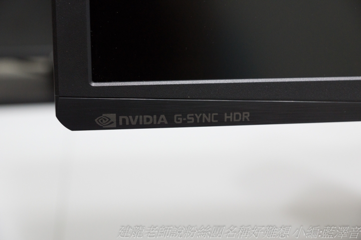 ROG SWIFT PG27UQ 輕開箱