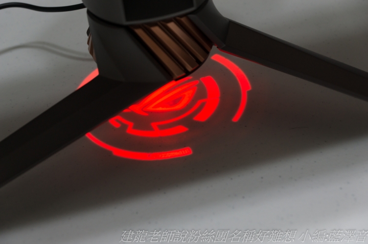 ROG SWIFT PG27UQ 輕開箱