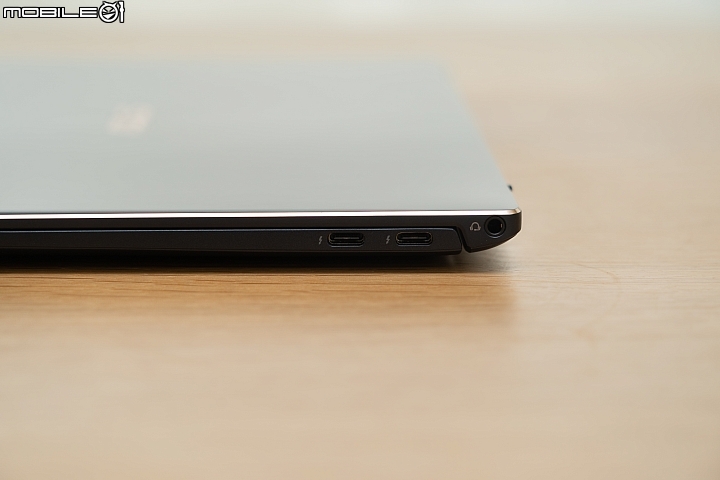 ASUS ZenBook S UX391UA 承襲經典的筆電新作