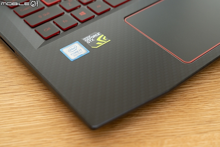 Acer Nitro 5 類電競筆電 平衡工作與娛樂需求