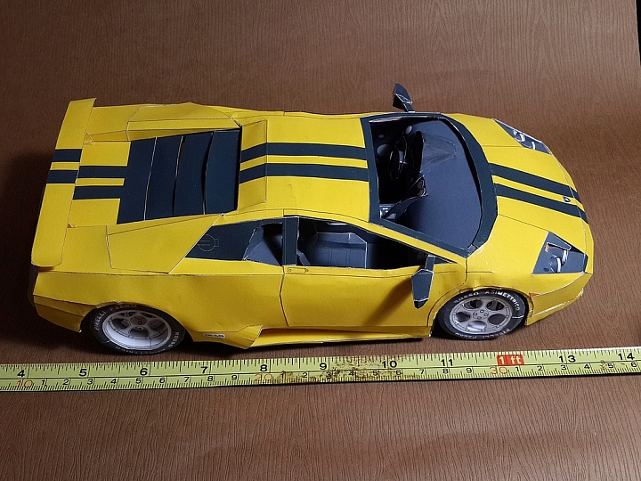 [紙模型]Lamborghini Murcielago（蝙蝠）