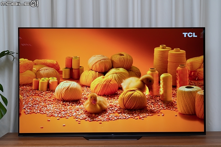 Sony BRAVIA KD-55A8F 4K HDR OLED TV 體驗自然色彩呈現