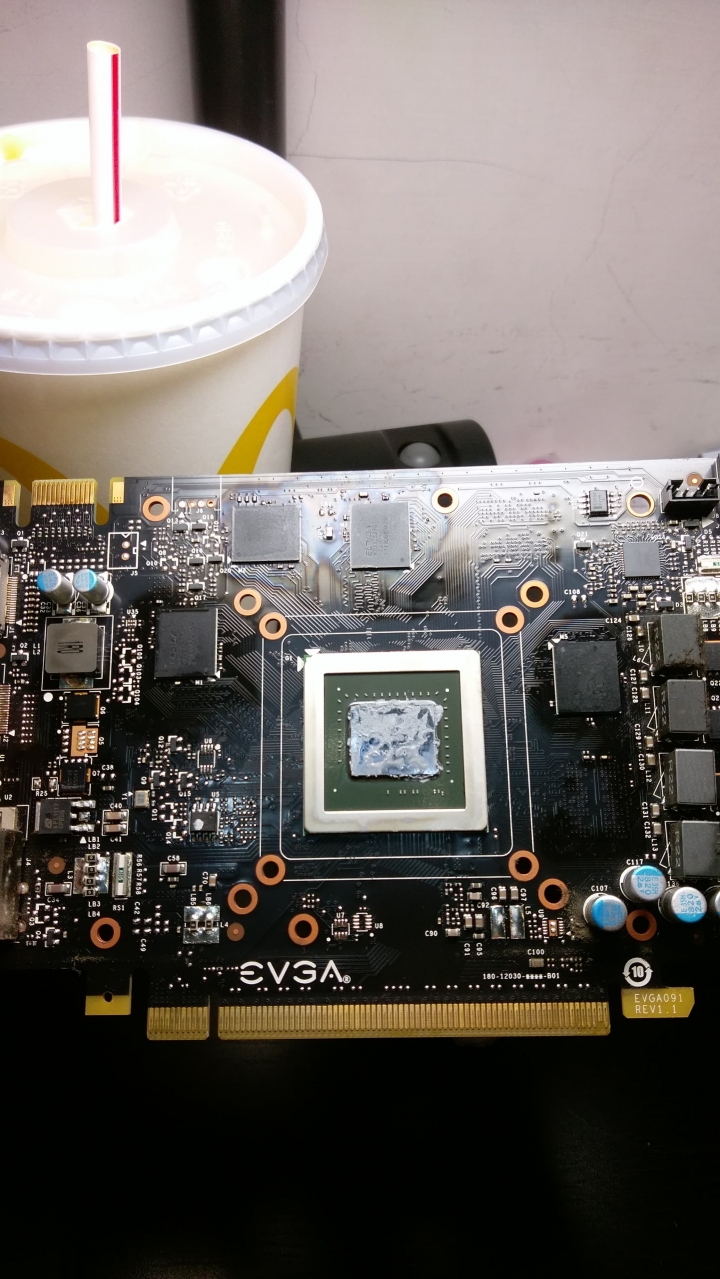 請問這張GTX660看的出來是真的壞了嗎?