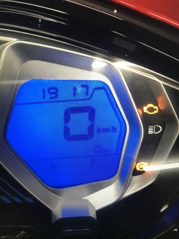 vjr125 abs(紅)開箱分享