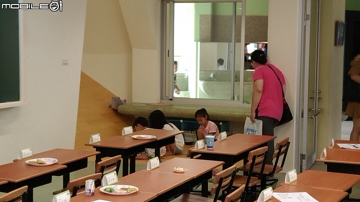 關埔國小第一屆班親會與設施