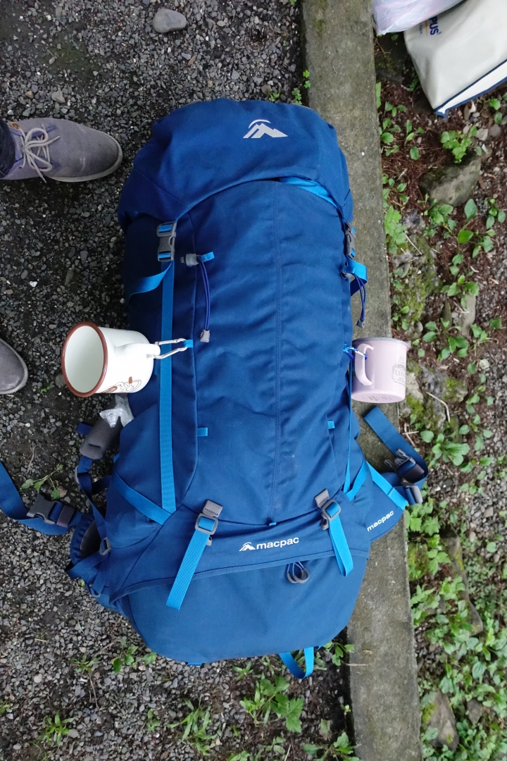 登山大背包 Macpac cascade 75L
