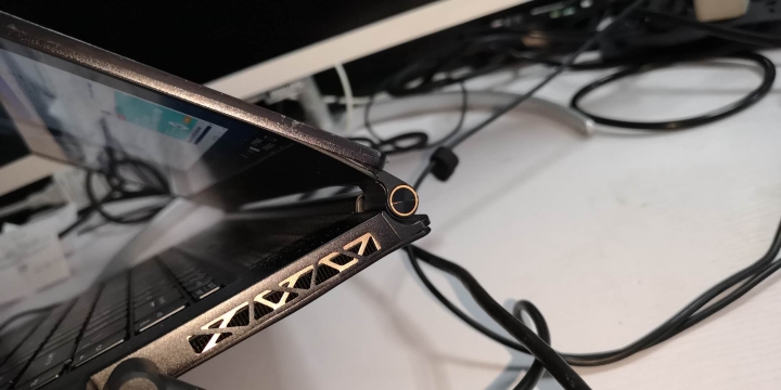 MSI GS65 使用三個月的心得(帶一點小抱怨)