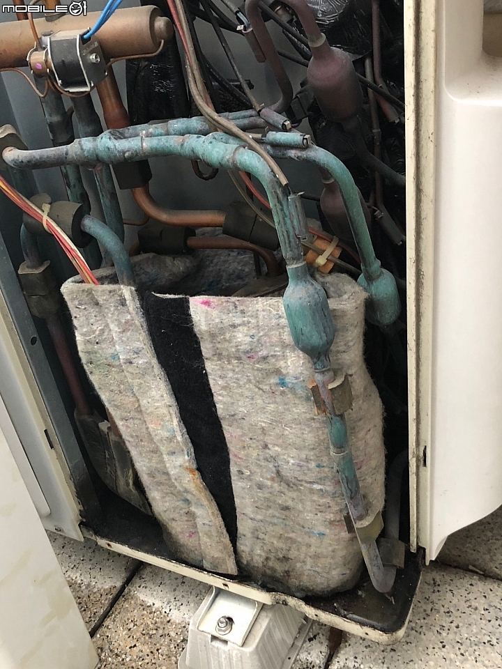 [求建議] 日立室外機 壓縮機鏽蝕損壞