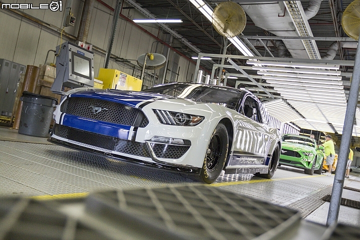 【海外新訊】Ford發表Mustang NASCAR賽車，投入明年頂級Monster Energy系列賽事！