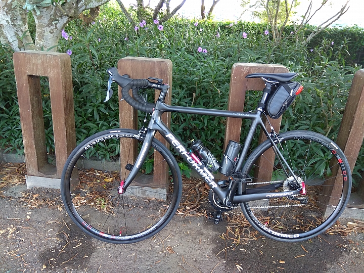 [分享]Performer SAKii 碳纖維公路車