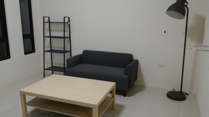 【自住開箱】零裝潢、簡單IKEA風