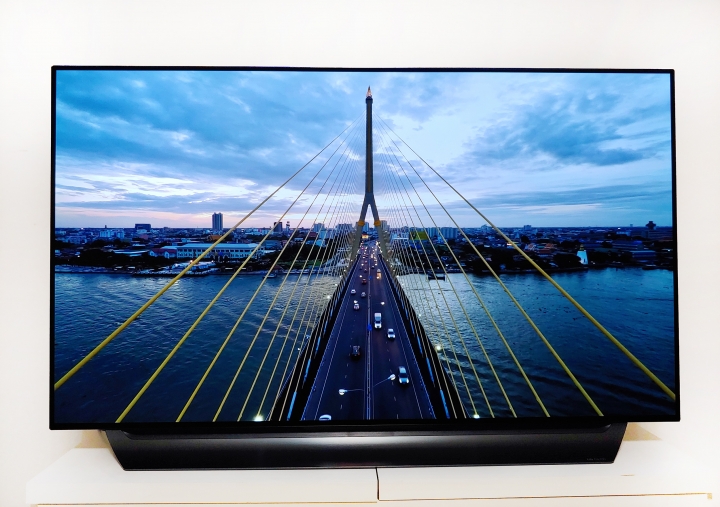 單身首選！LG OLED C8開箱